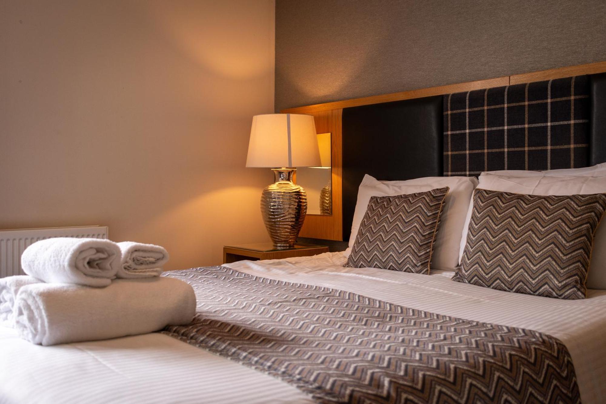 The Crags Hotel カランダー エクステリア 写真